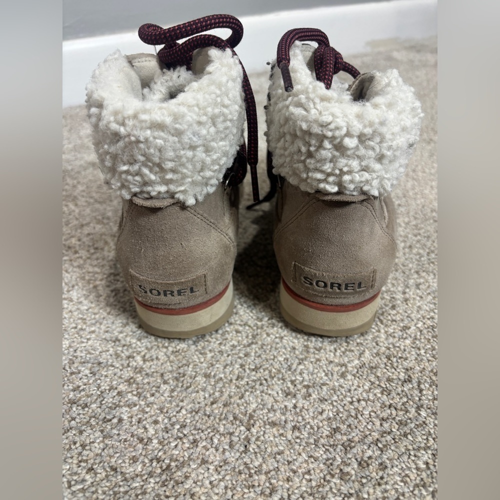 Sorel Harlowe Gray Suede Shearling Lace Cozy Waterproof Winter Booties Women 7.5 - Picture 8 of 11